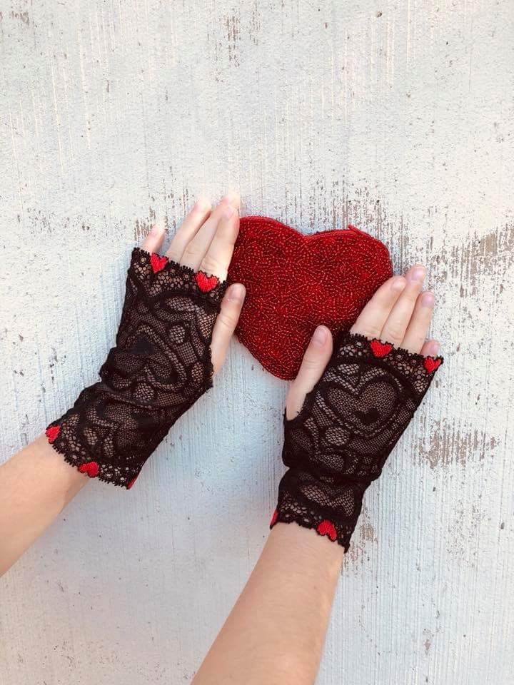 Red satin online fingerless gloves