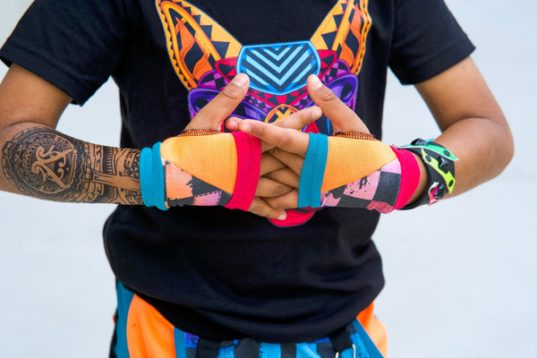 Neon Grunge Checkerboard Fingerless Gloves Hot pink Orange