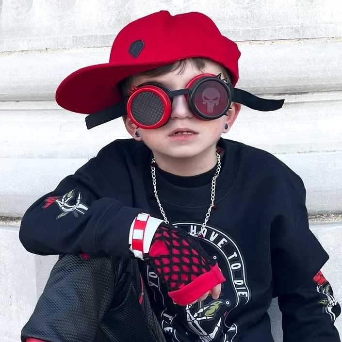 red steampunk goggles Drip Skull Steampunk Goggles Red Black Eyewear Handmade Cosplay Hallow – Steampunk-Wolf-Kidz